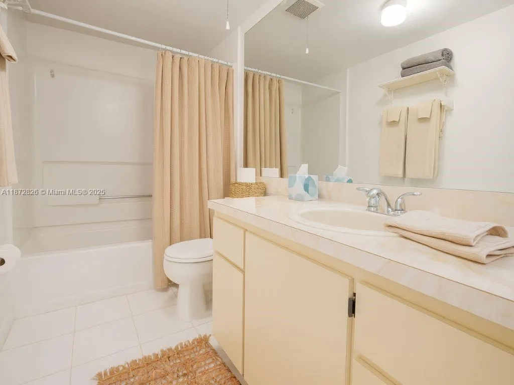 3400 FROSTY WAY, #4704