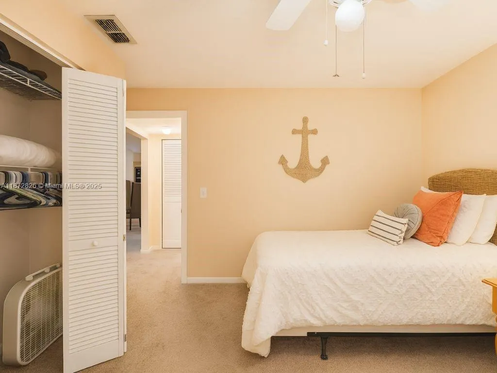 3400 FROSTY WAY, #4704