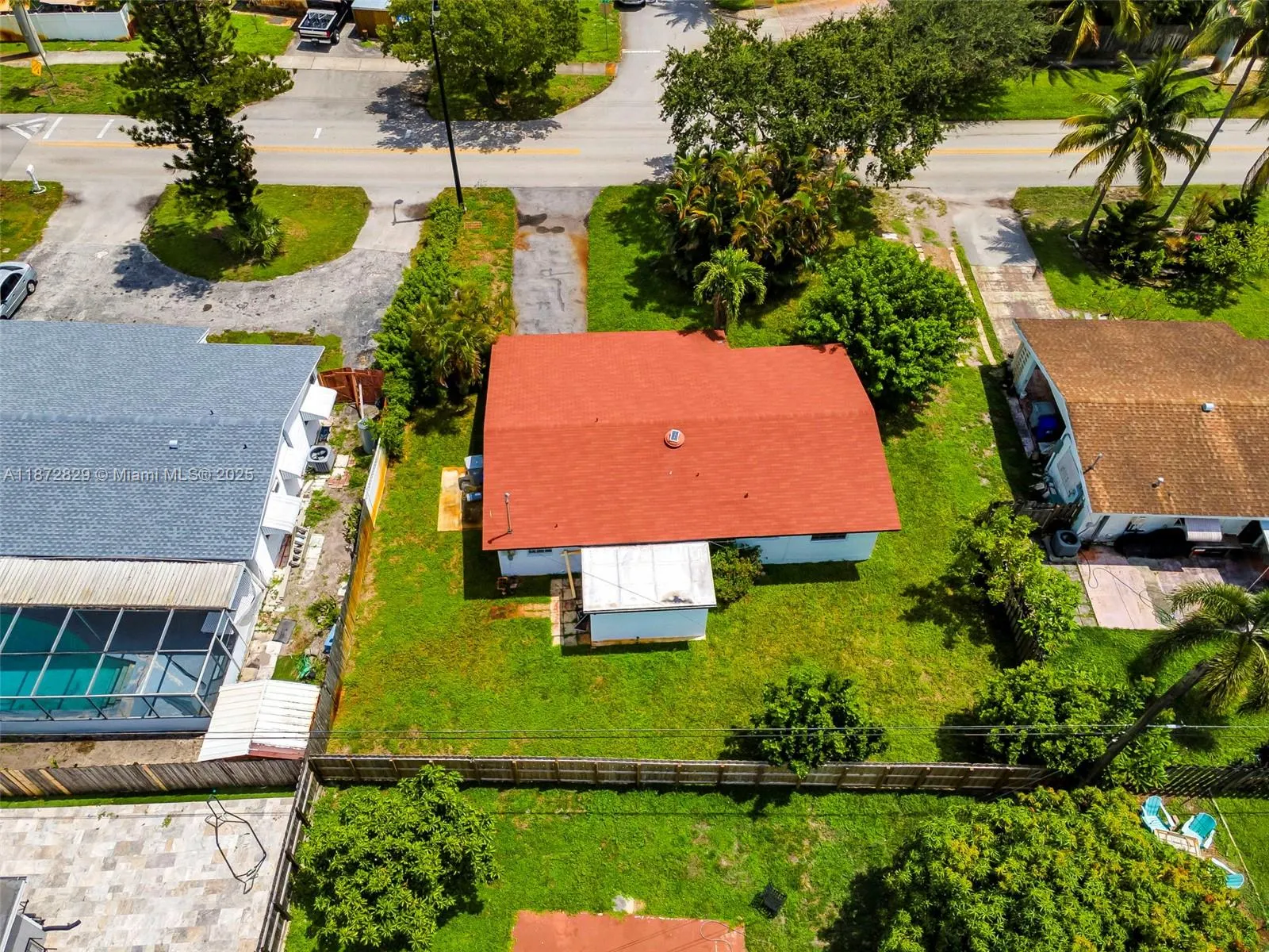 3431 NE 15th Ave