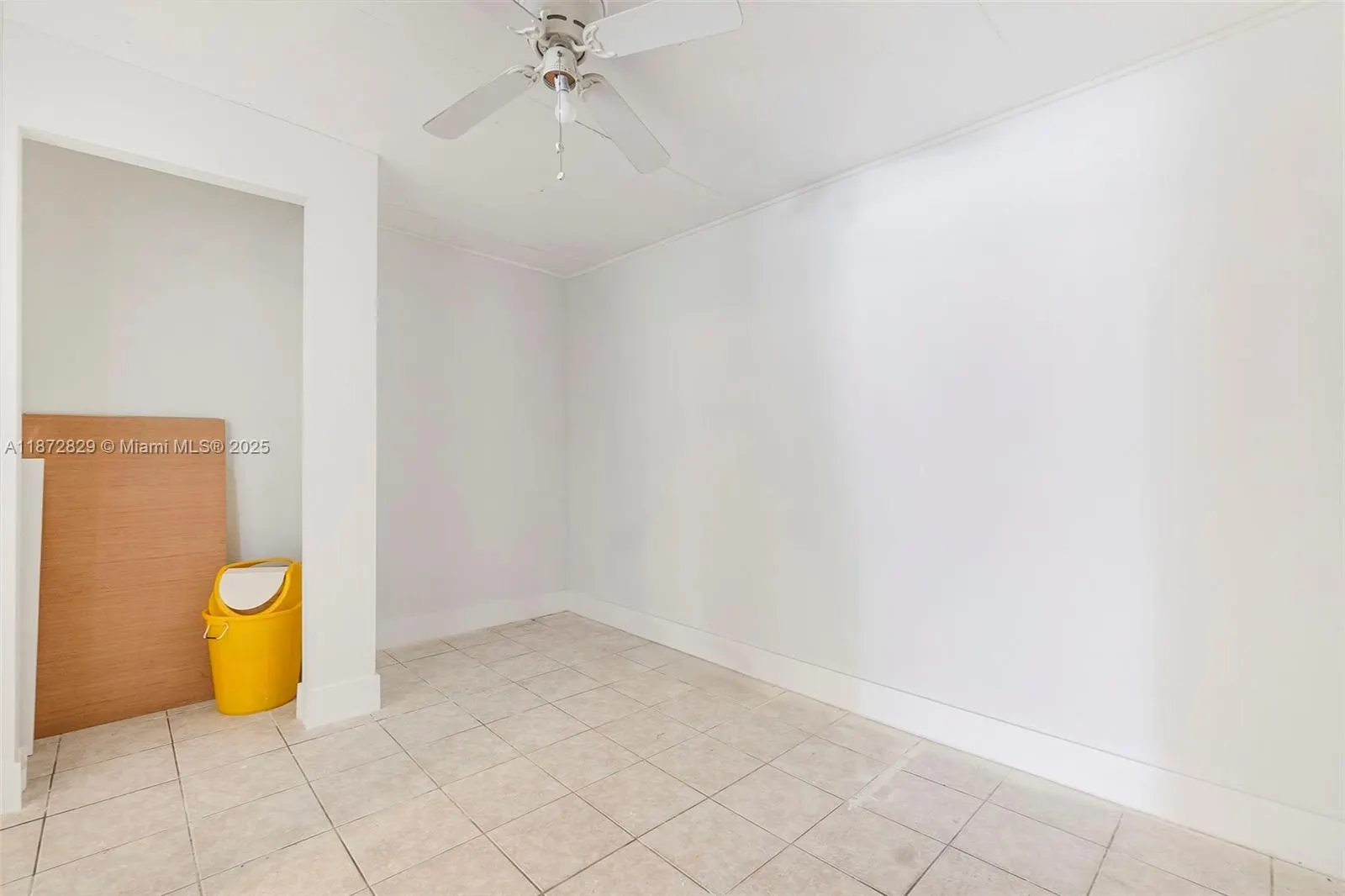 3431 NE 15th Ave