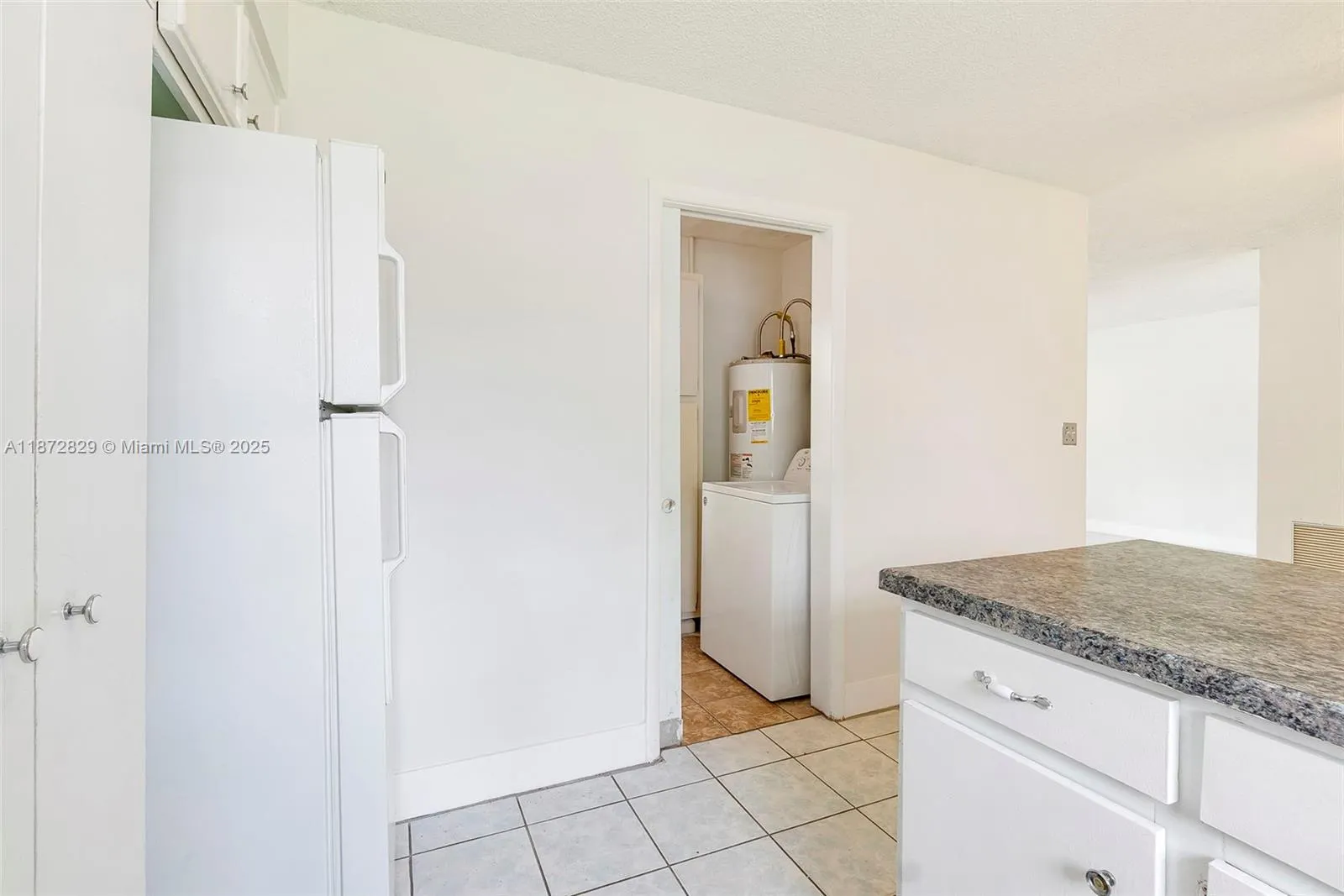 3431 NE 15th Ave