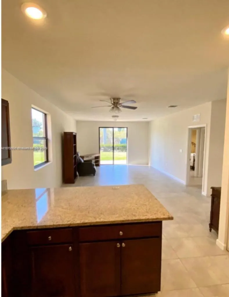 118 NE 23rd Ter, #1