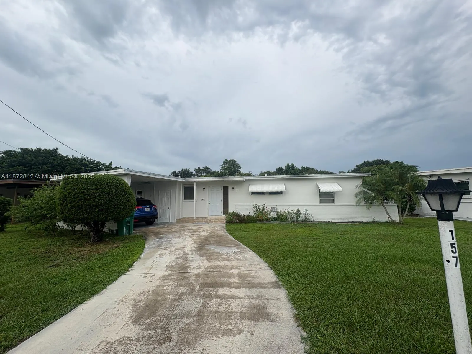 157 NE Prima Vista Blvd