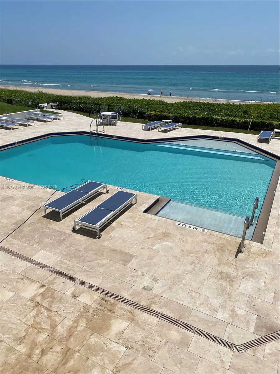 2565 S Ocean Blvd, #205N