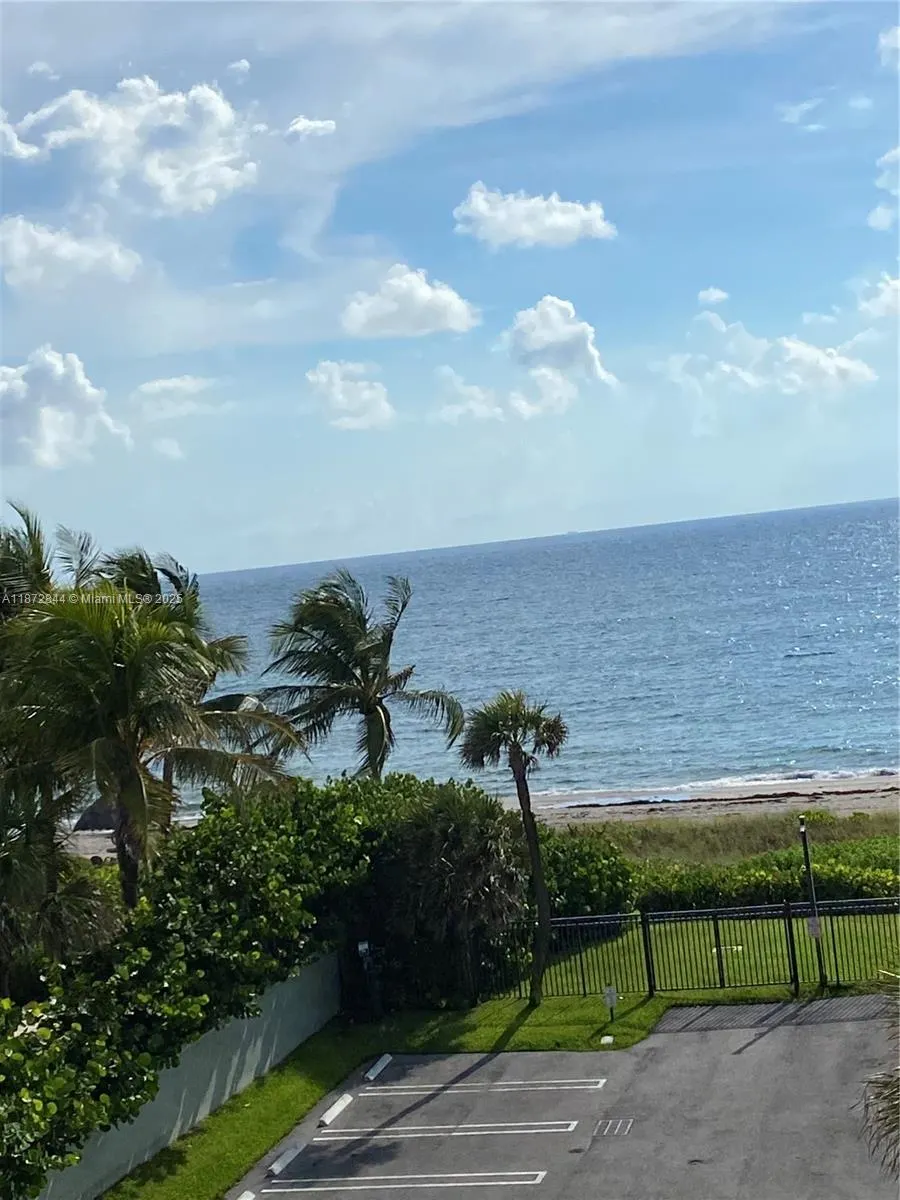2565 S Ocean Blvd, #205N