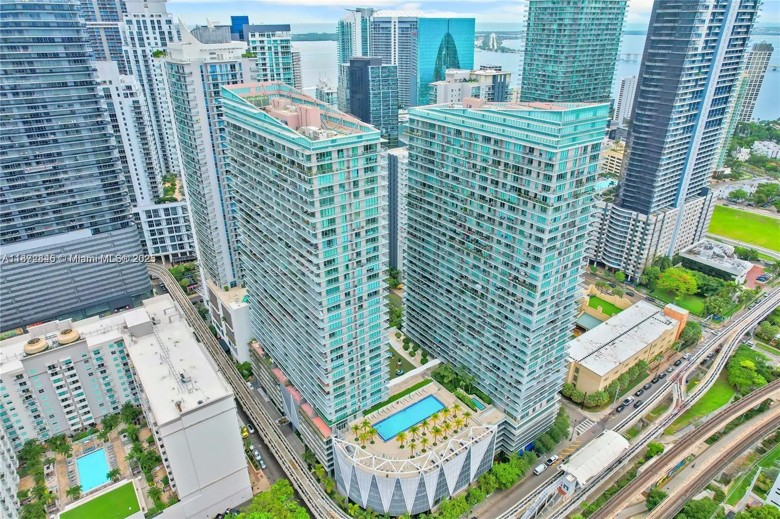 79 SW 12th St, #3211-S