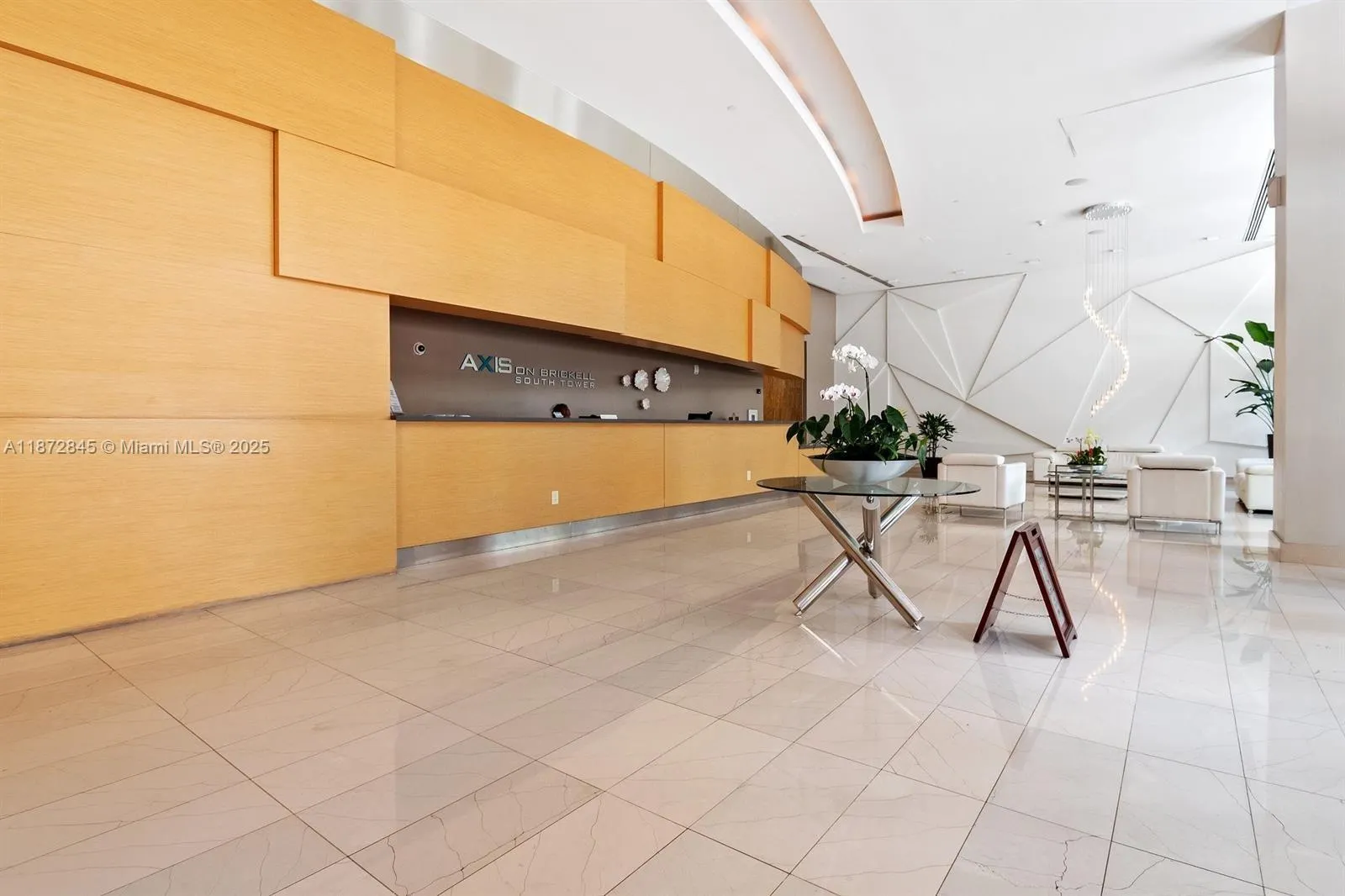 79 SW 12th St, #3211-S