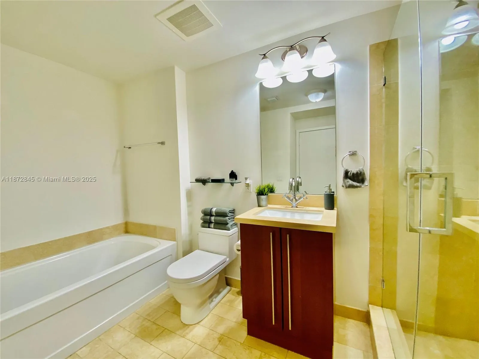79 SW 12th St, #3211-S