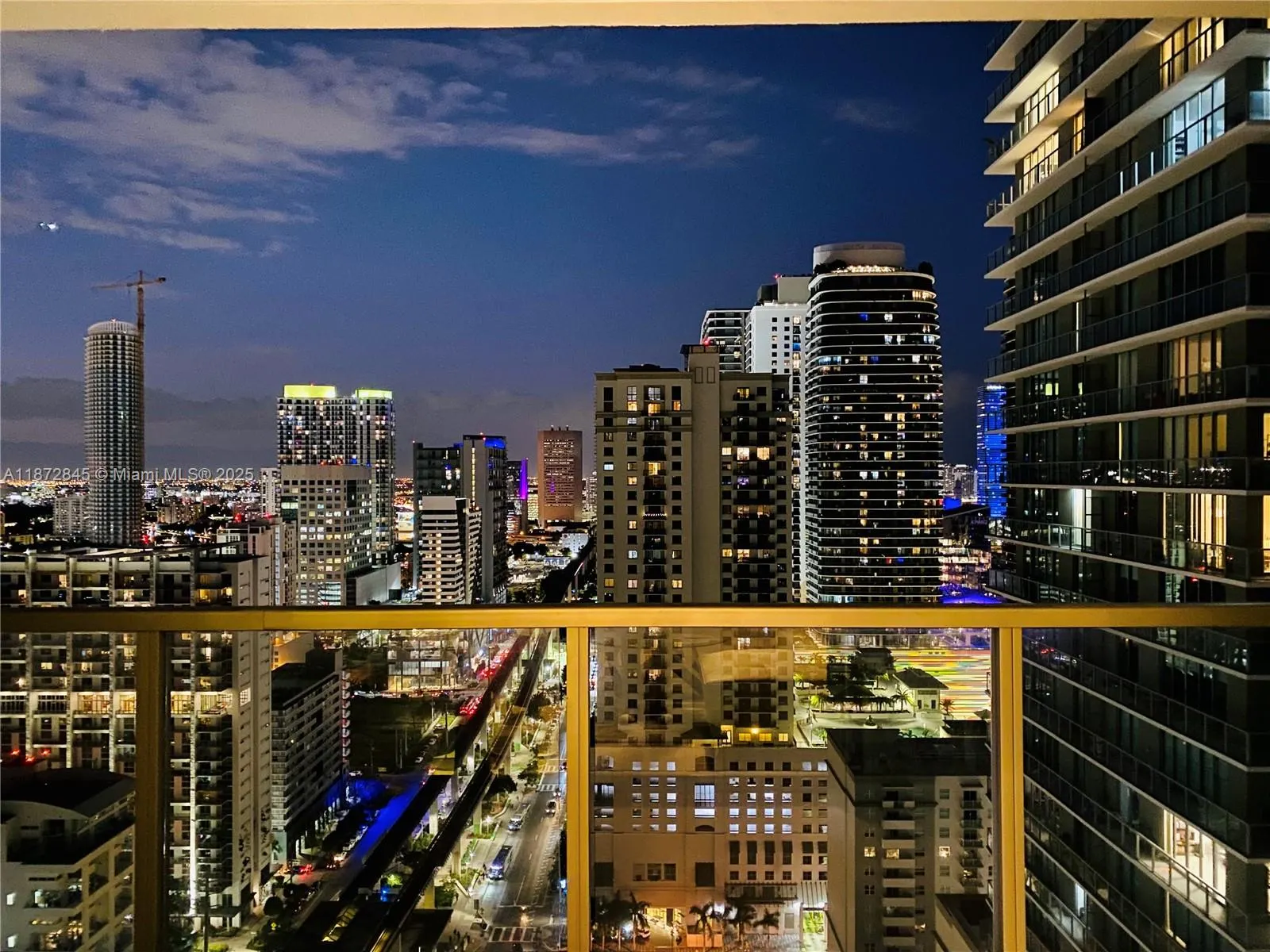 79 SW 12th St, #3211-S