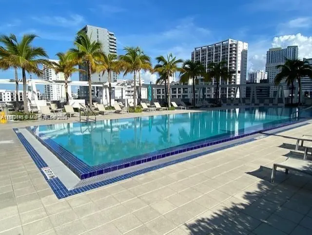 79 SW 12th St, #3211-S