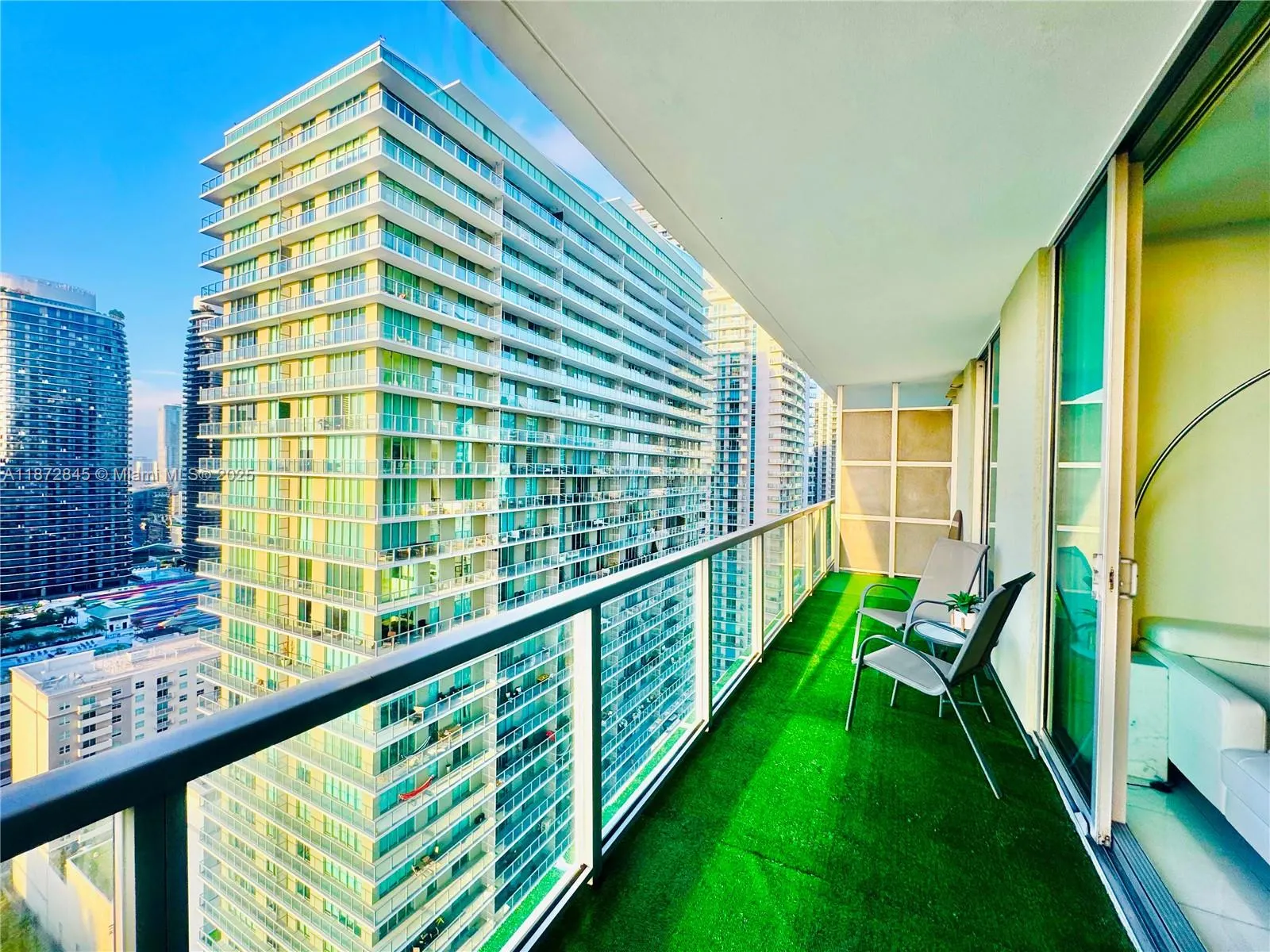 79 SW 12th St, #3211-S