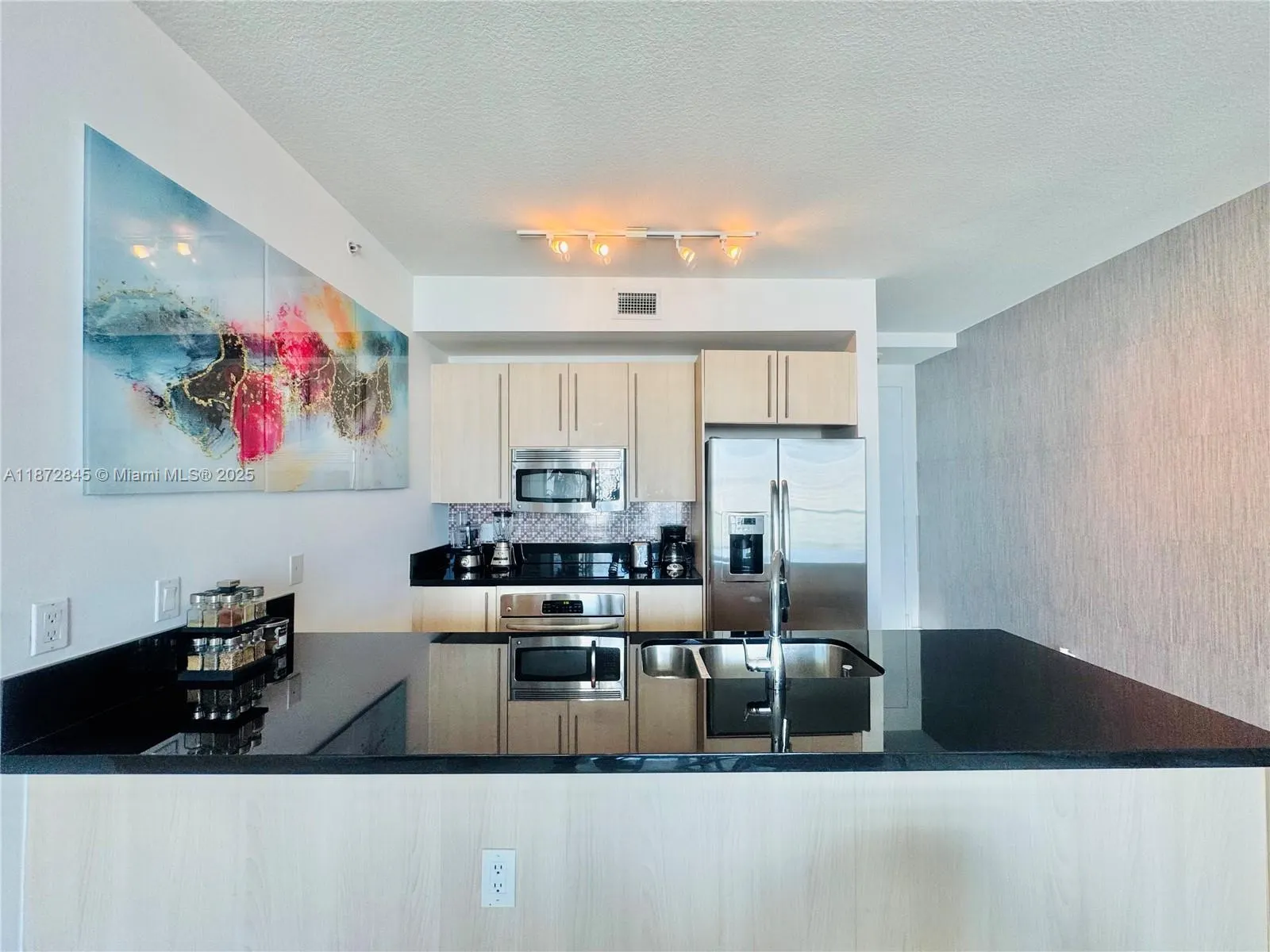 79 SW 12th St, #3211-S