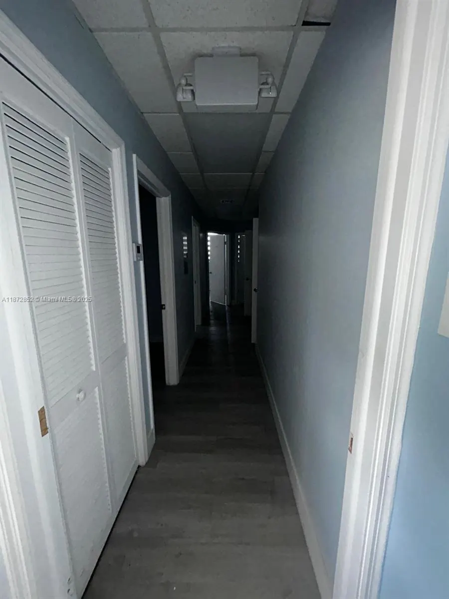 8900 SW 24th St Suite 206