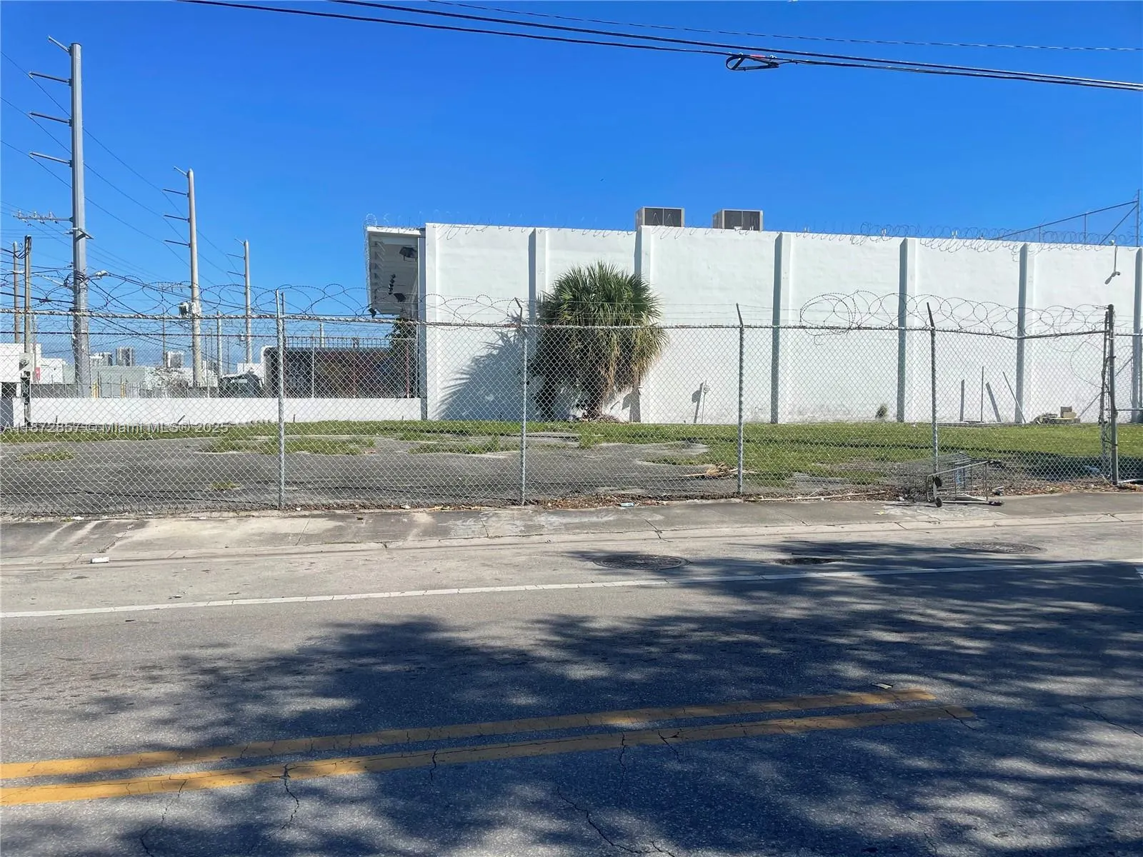1395 NW 22nd St