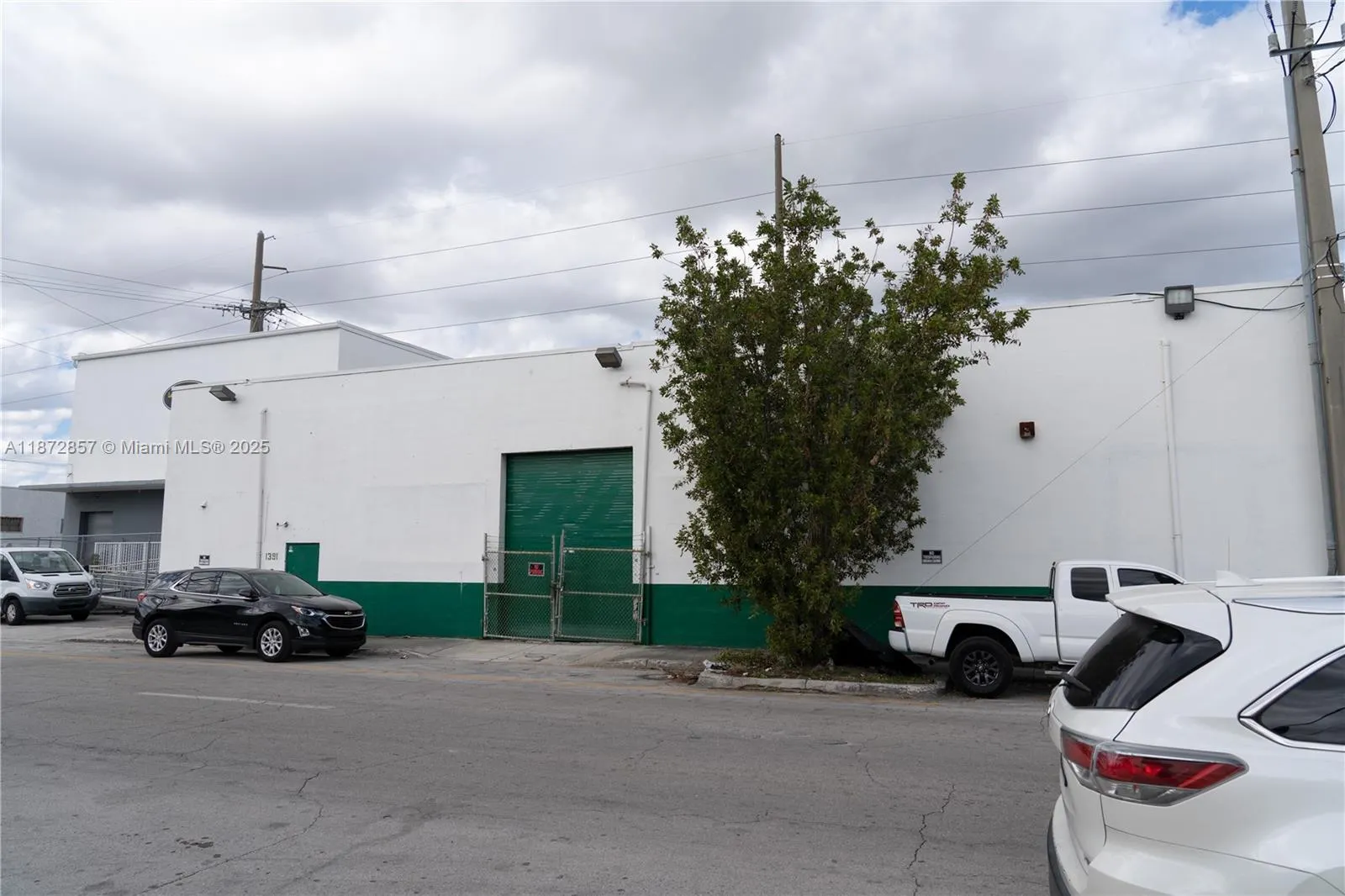 1395 NW 22nd St
