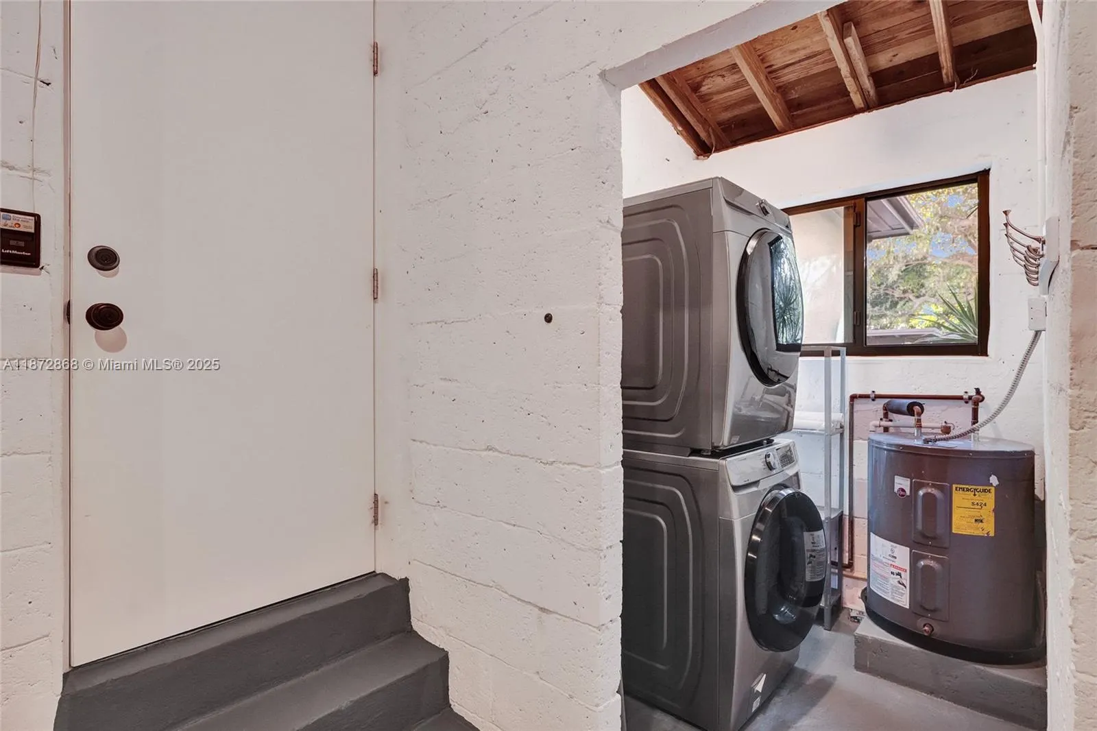 156 NW 90th St
