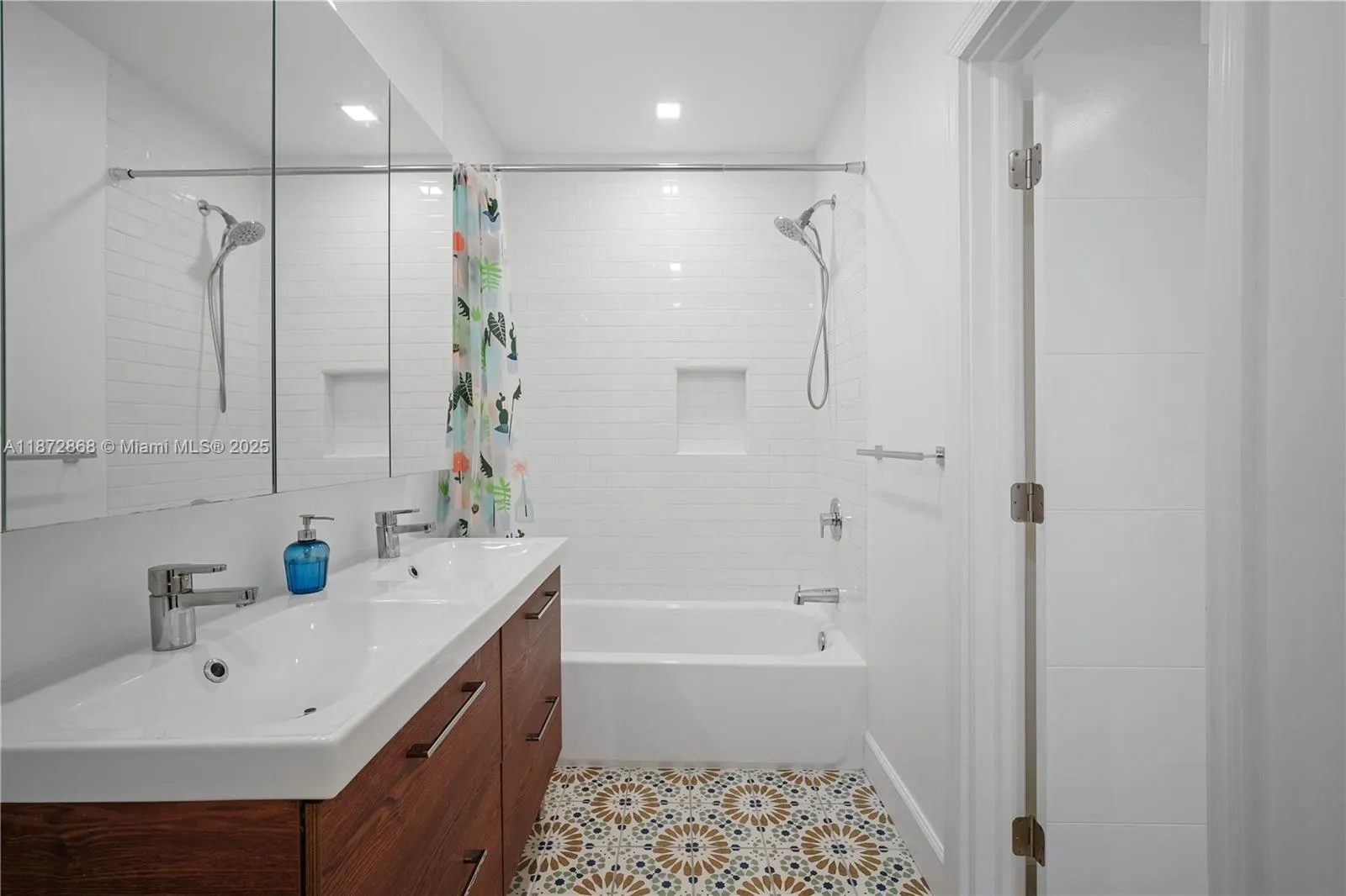 156 NW 90th St