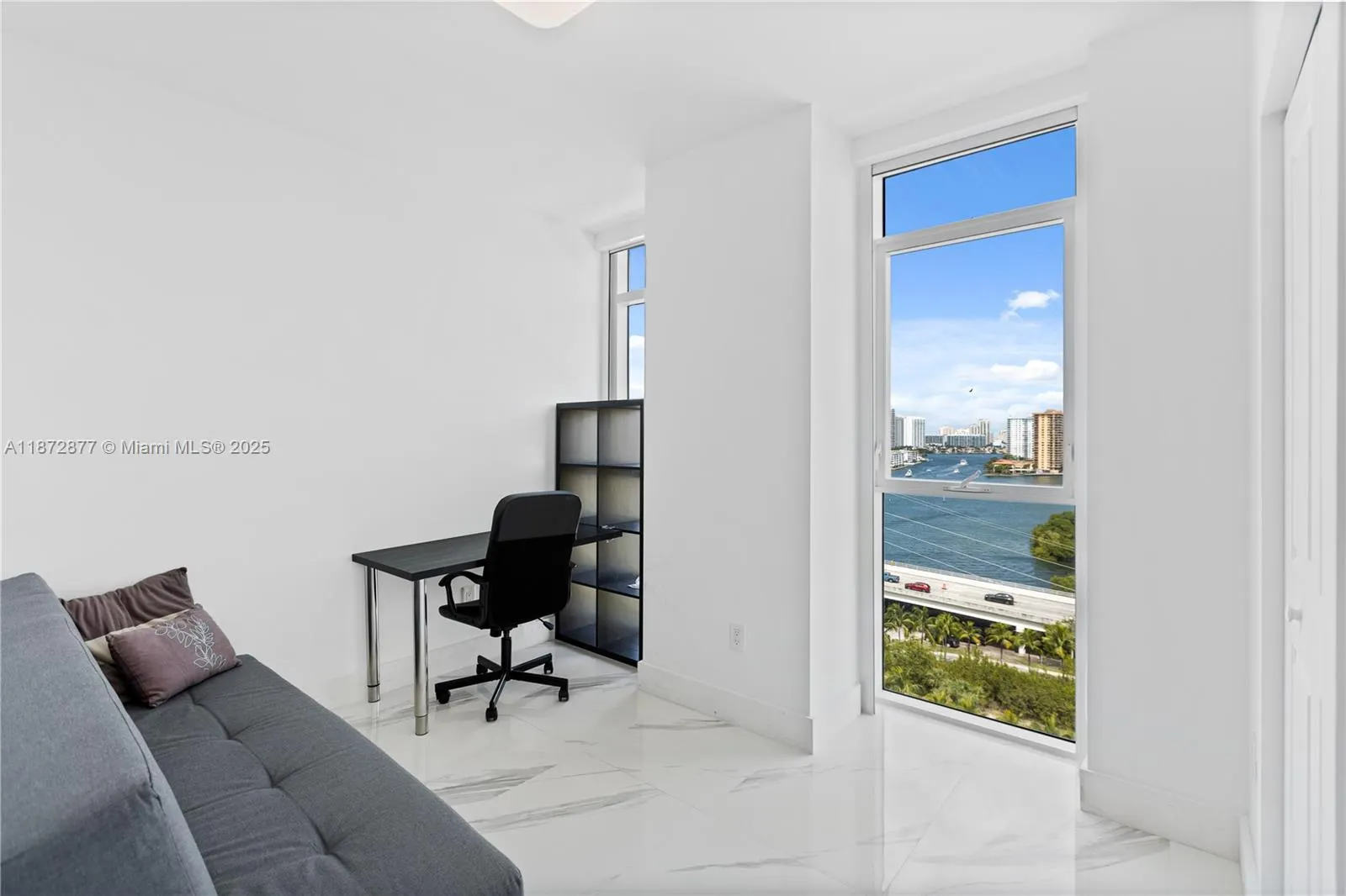 400 Sunny Isles Blvd, #1205