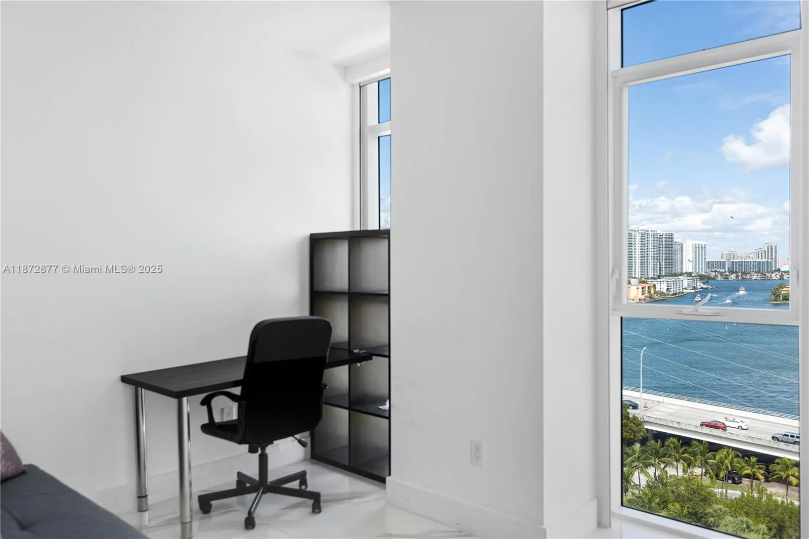 400 Sunny Isles Blvd, #1205
