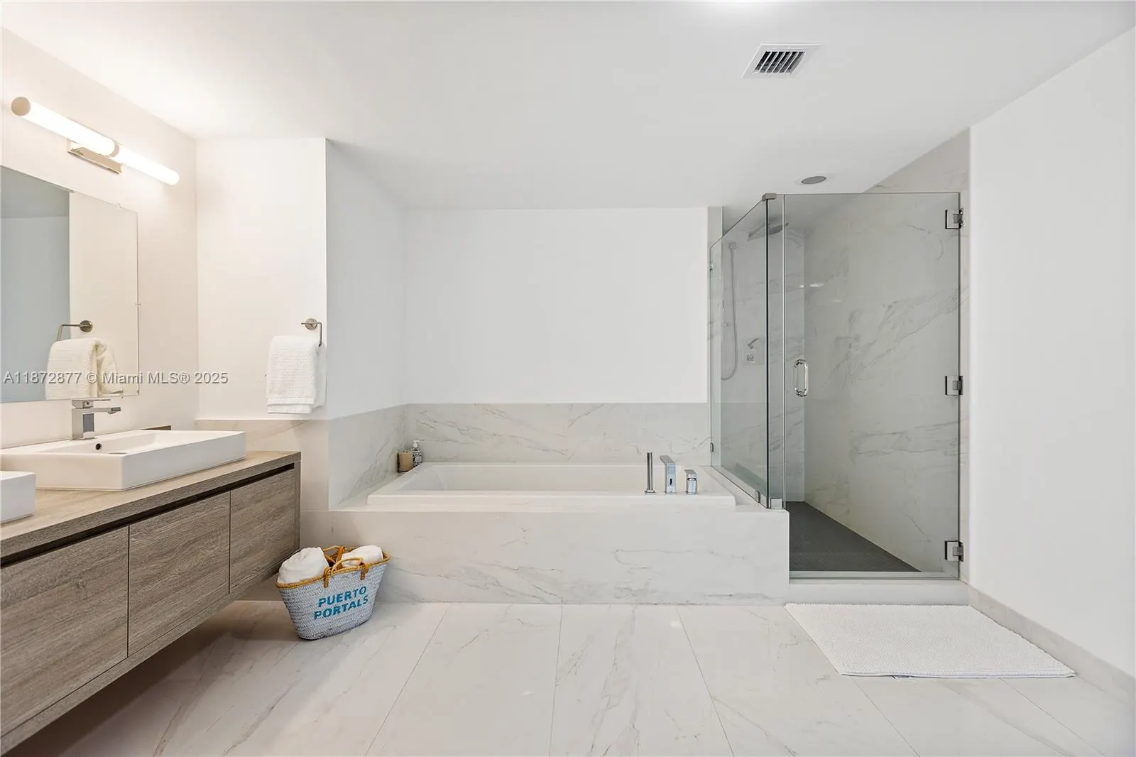 400 Sunny Isles Blvd, #1205