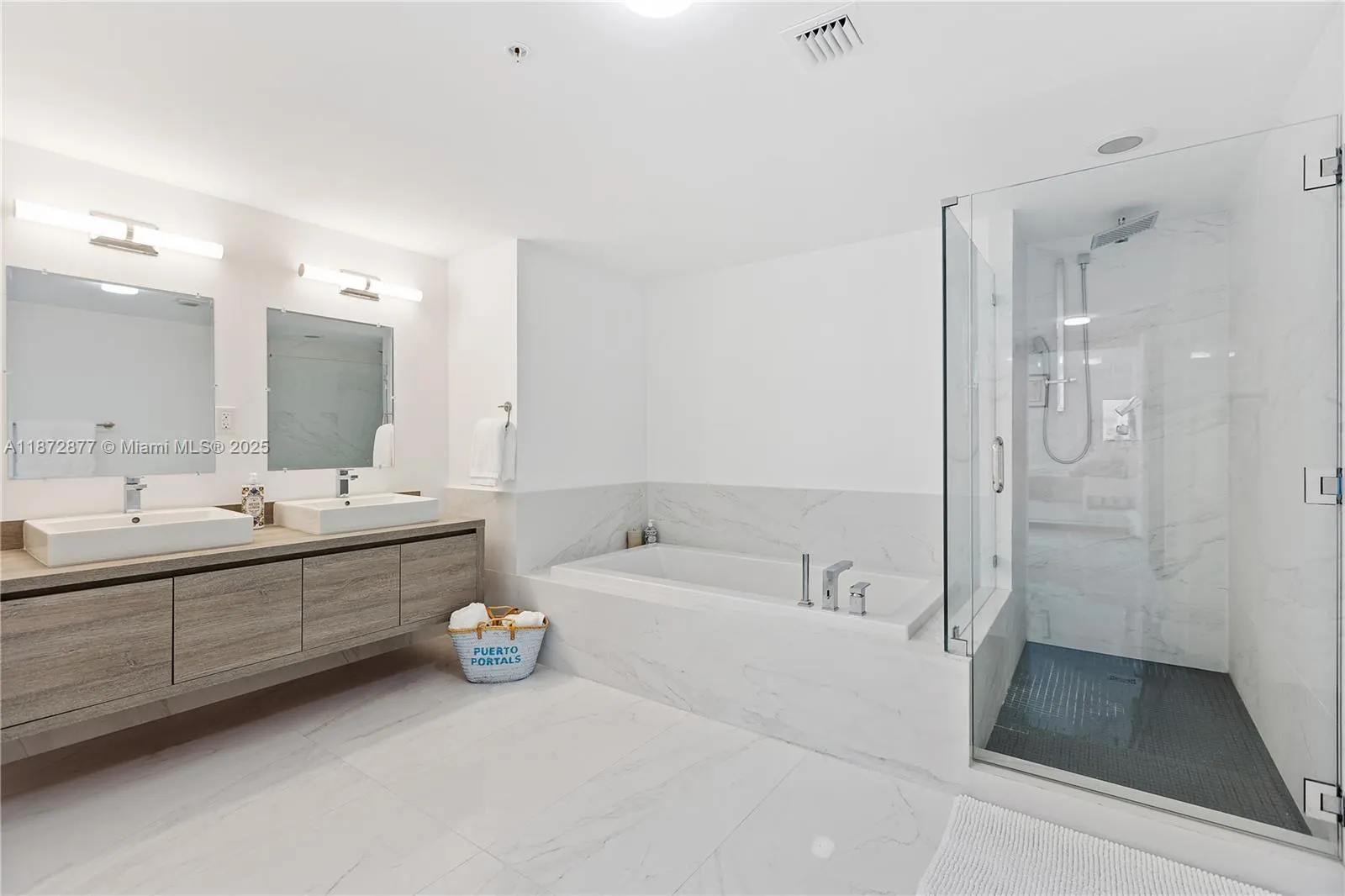 400 Sunny Isles Blvd, #1205