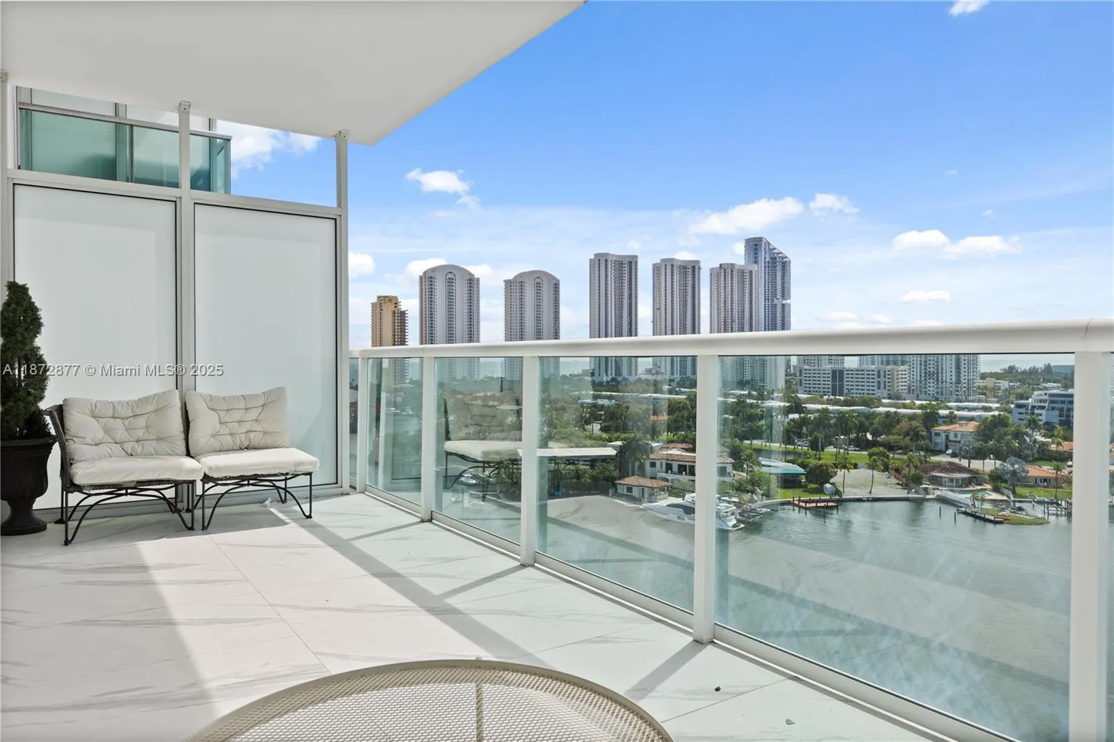 400 Sunny Isles Blvd, #1205