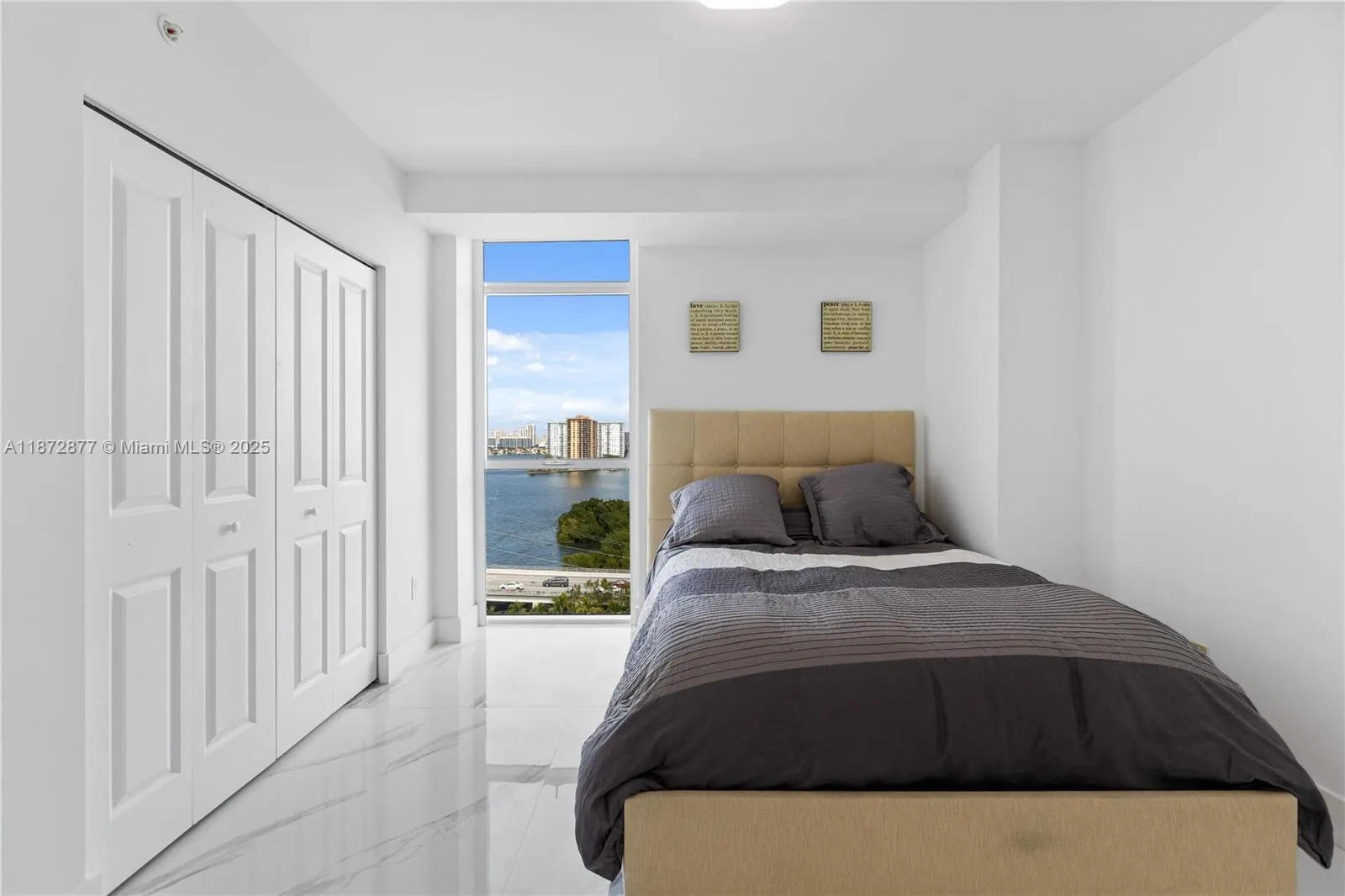400 Sunny Isles Blvd, #1205