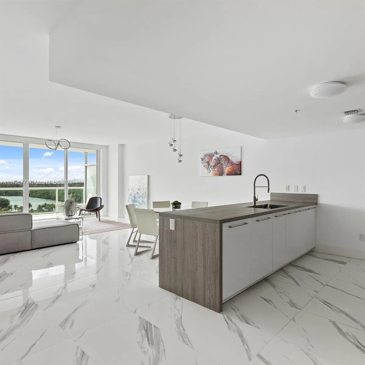 400 Sunny Isles Blvd, #1205