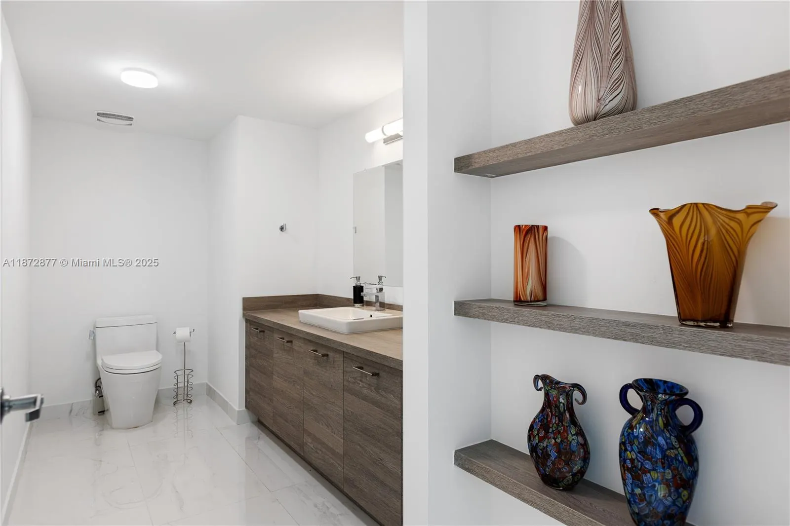 400 Sunny Isles Blvd, #1205