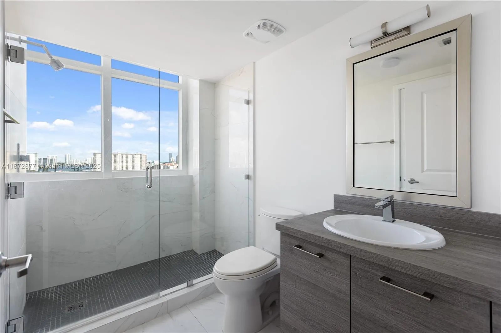 400 Sunny Isles Blvd, #1205