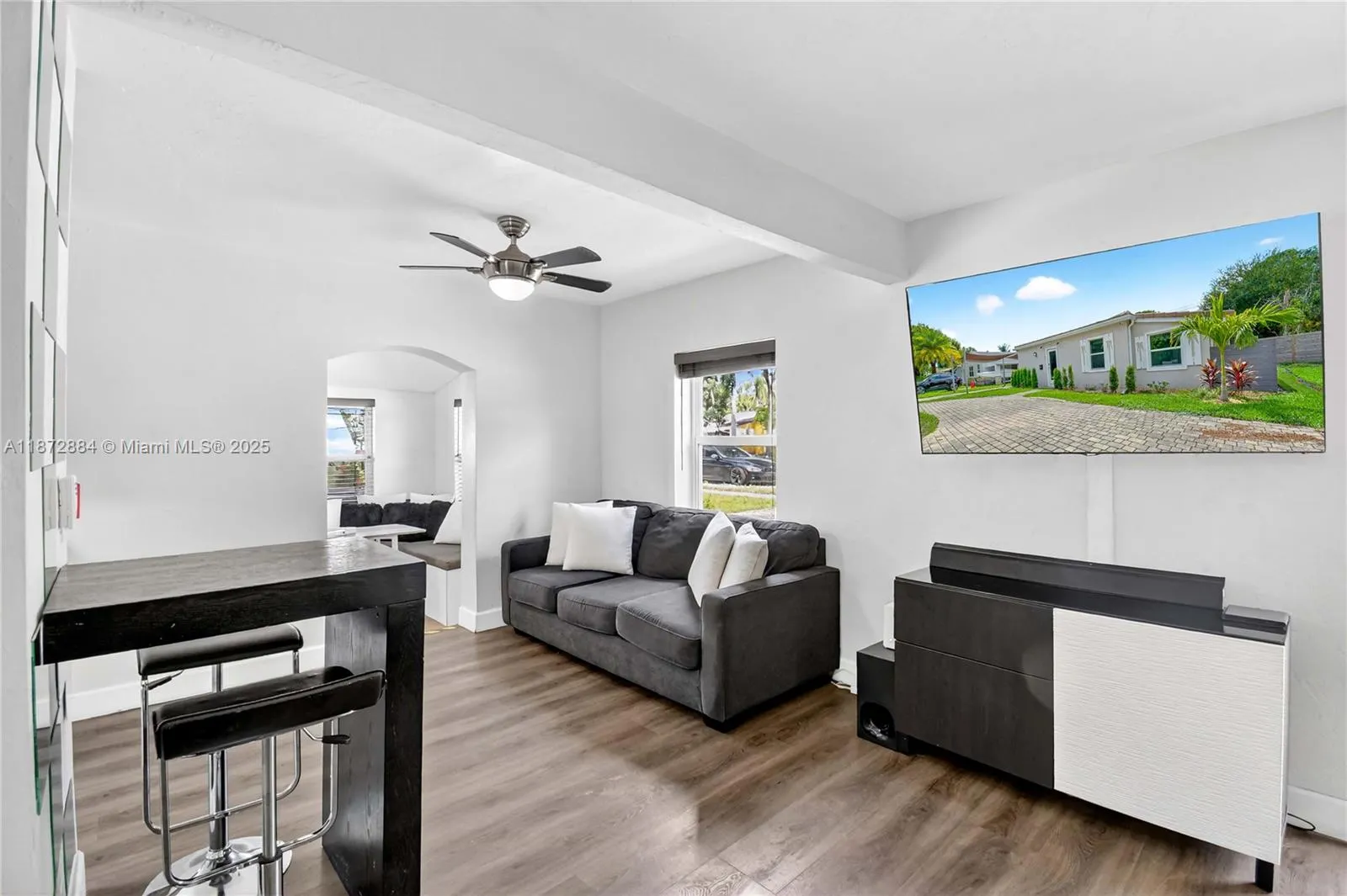 708 SW 19th St