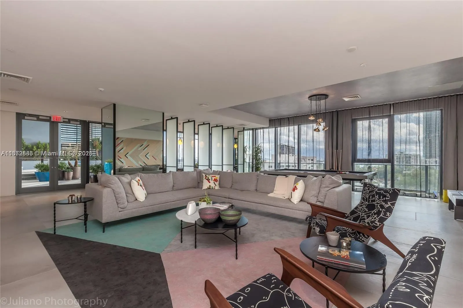 121 NE 34th St, #1007