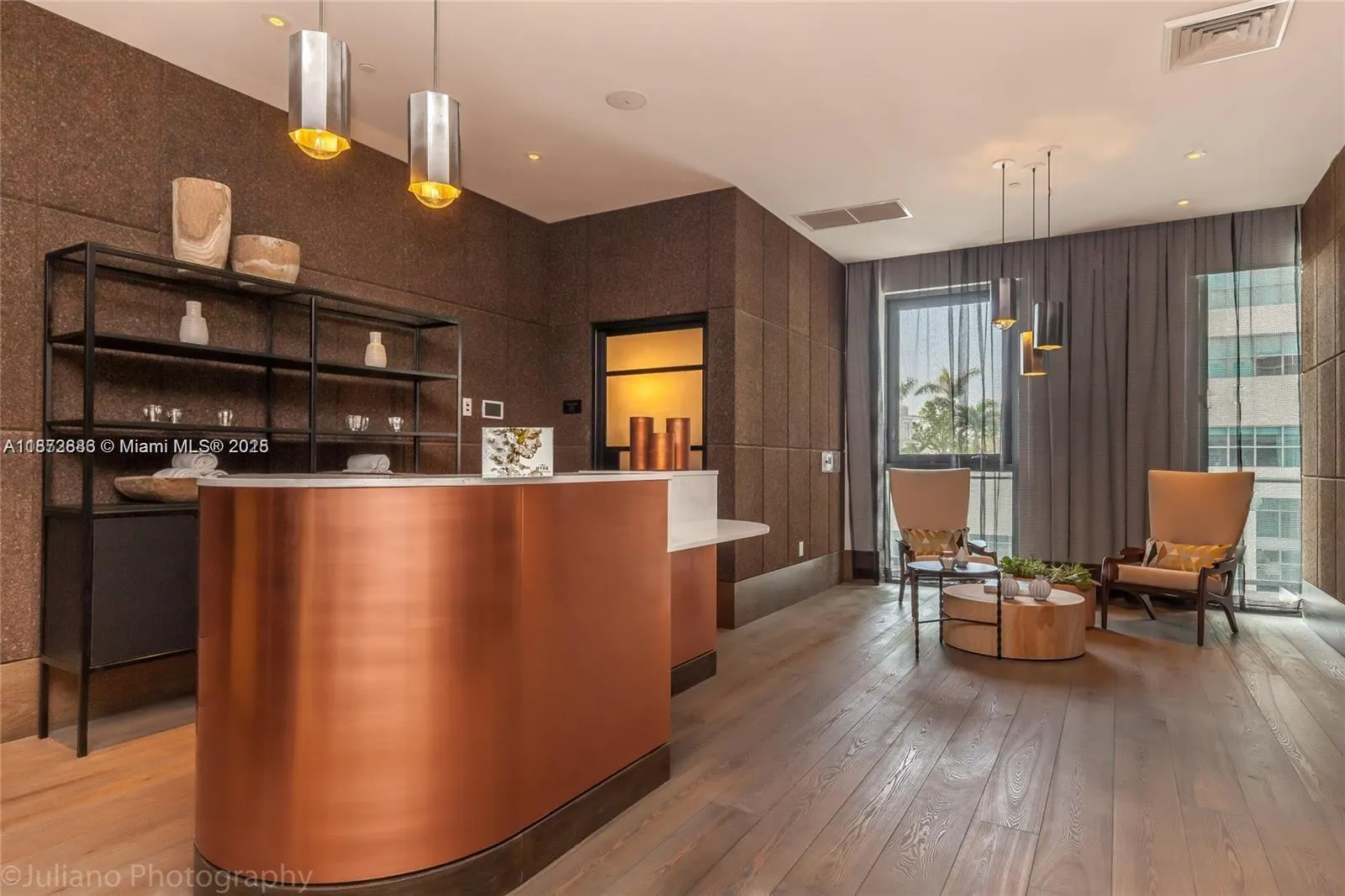 121 NE 34th St, #1007