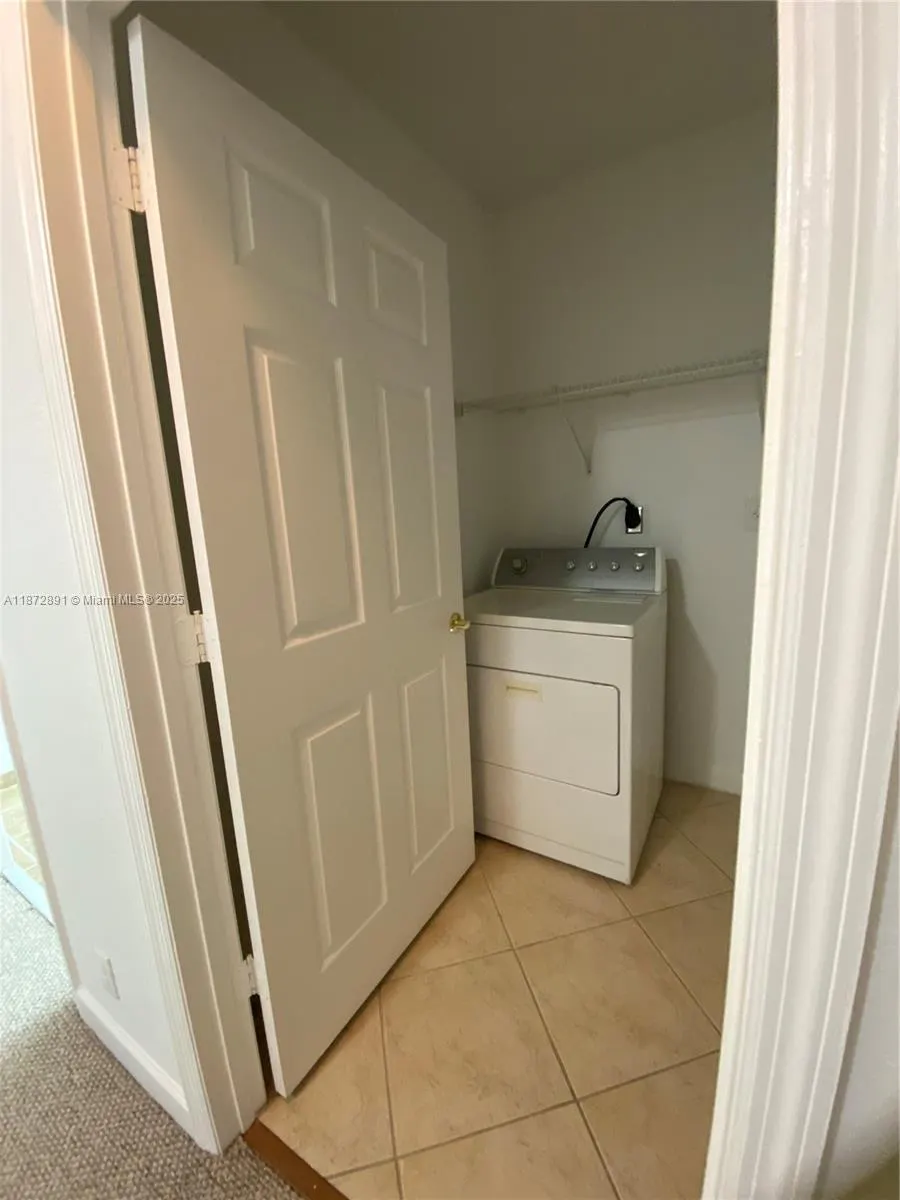 3503 NW 14th Ct, #3503