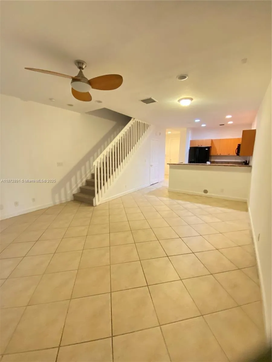 3503 NW 14th Ct, #3503