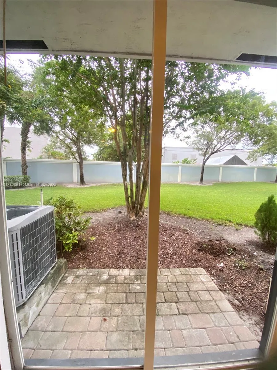 3503 NW 14th Ct, #3503