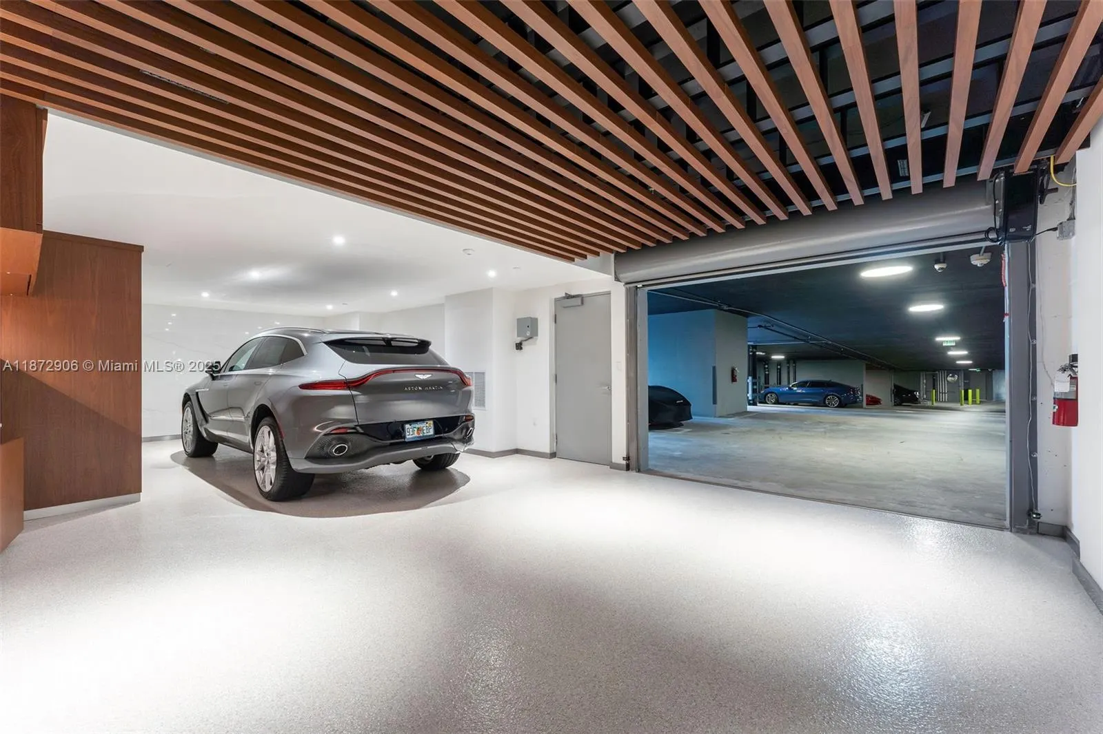 300 Biscayne Blvd Way, #PH6001