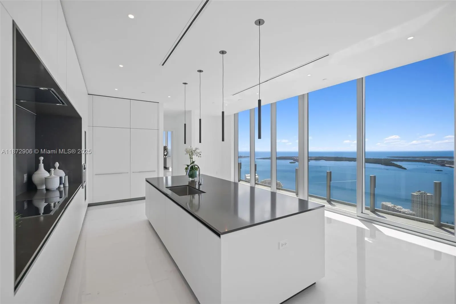 300 Biscayne Blvd Way, #PH6001