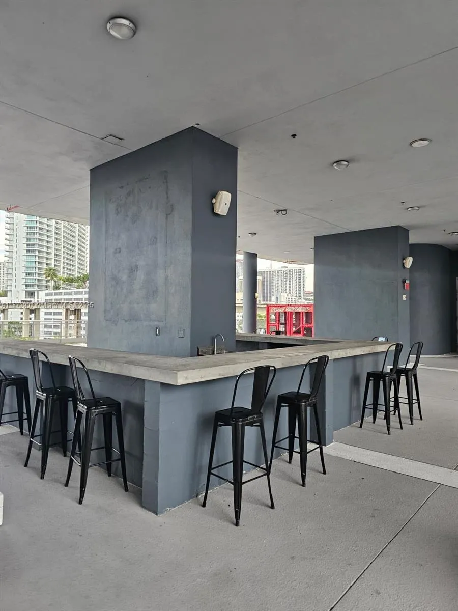 690 SW 1st Ct, #2515