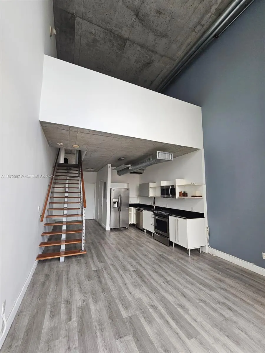 690 SW 1st Ct, #2515