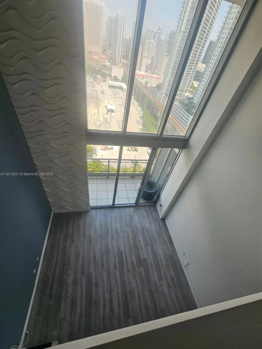 690 SW 1st Ct, #2515