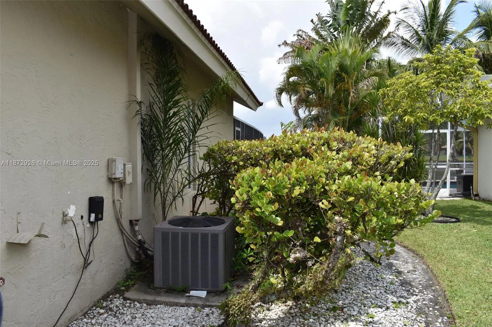 1430 SW 102nd Ave
