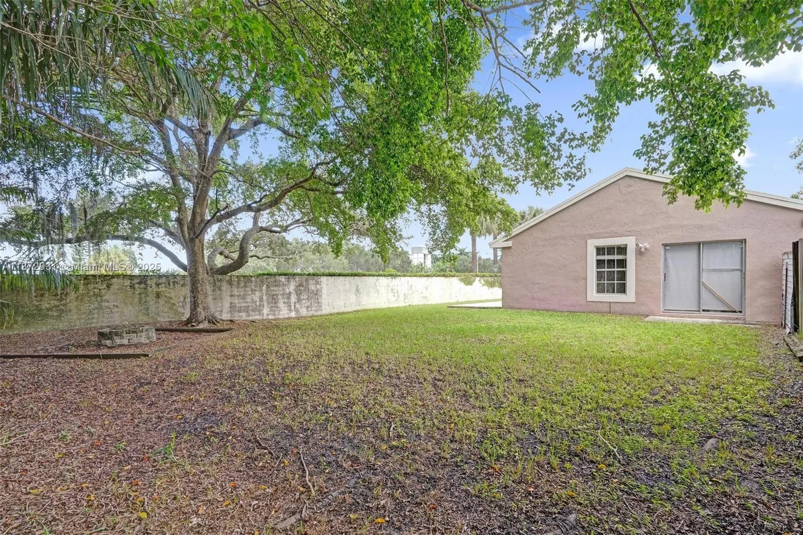 3833 NW 107th Way