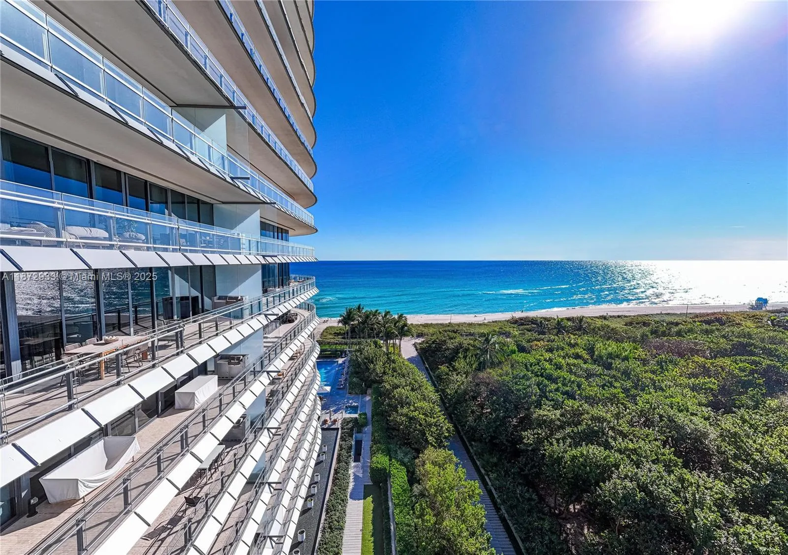 8701 Collins Ave, #804