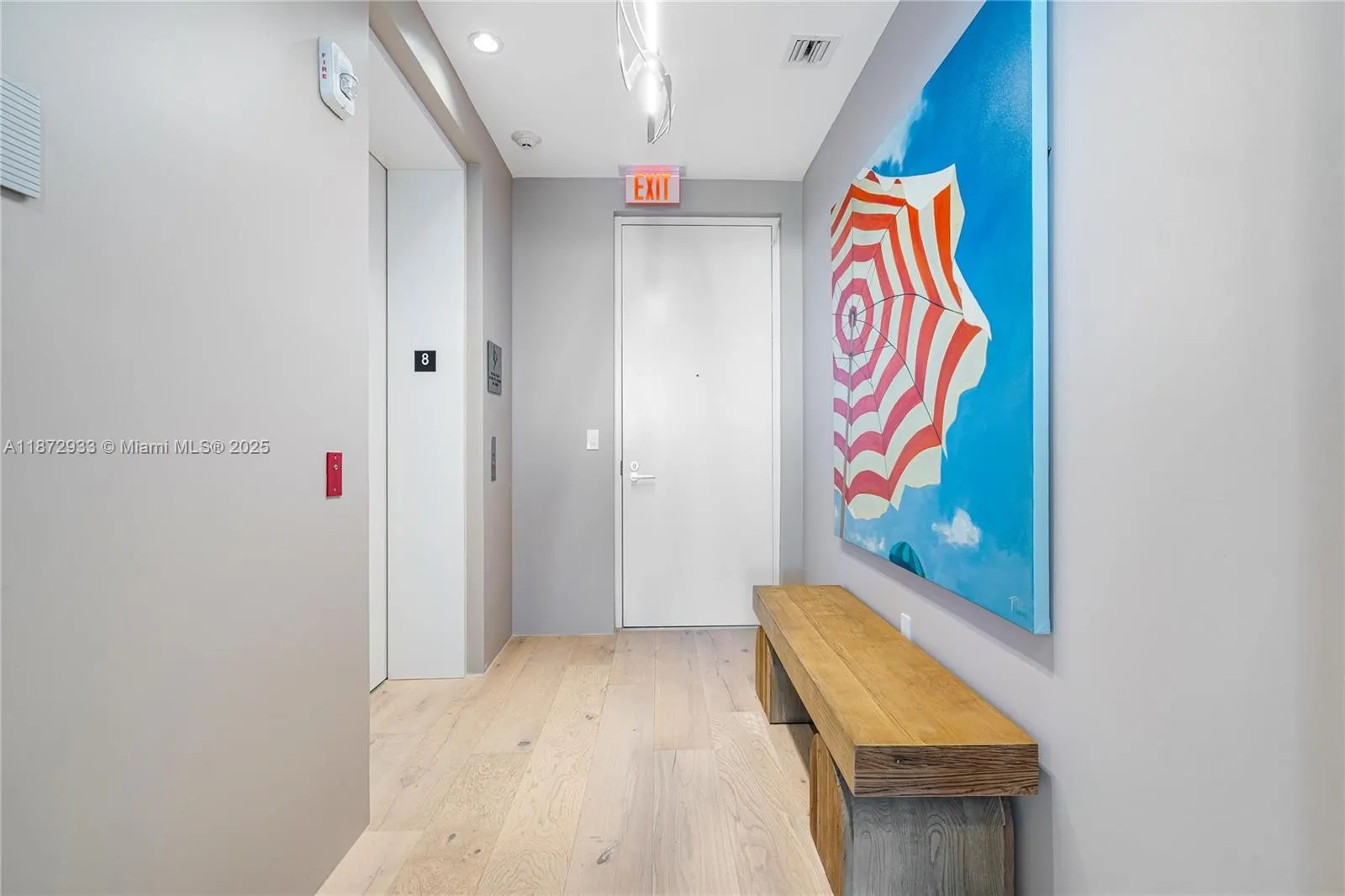 8701 Collins Ave, #804