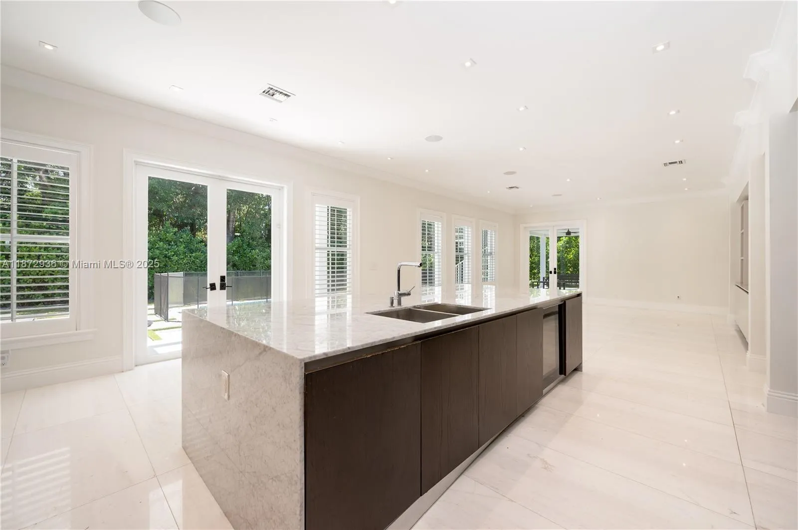 680 Destacada Ave