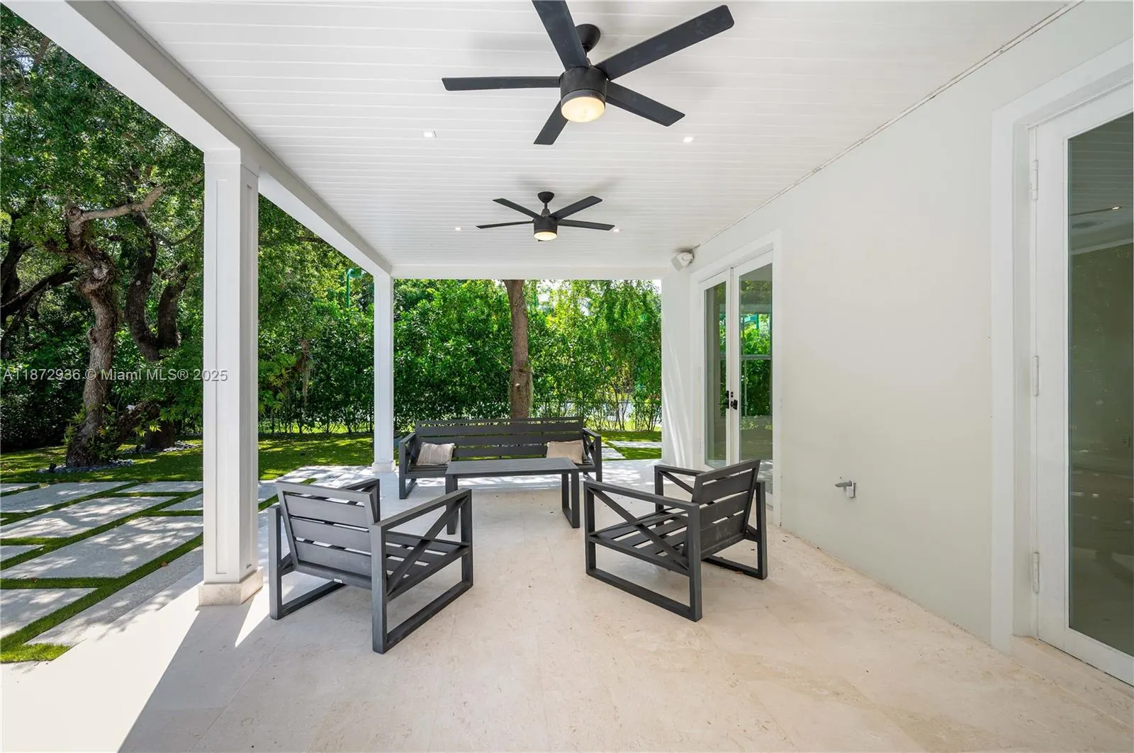 680 Destacada Ave