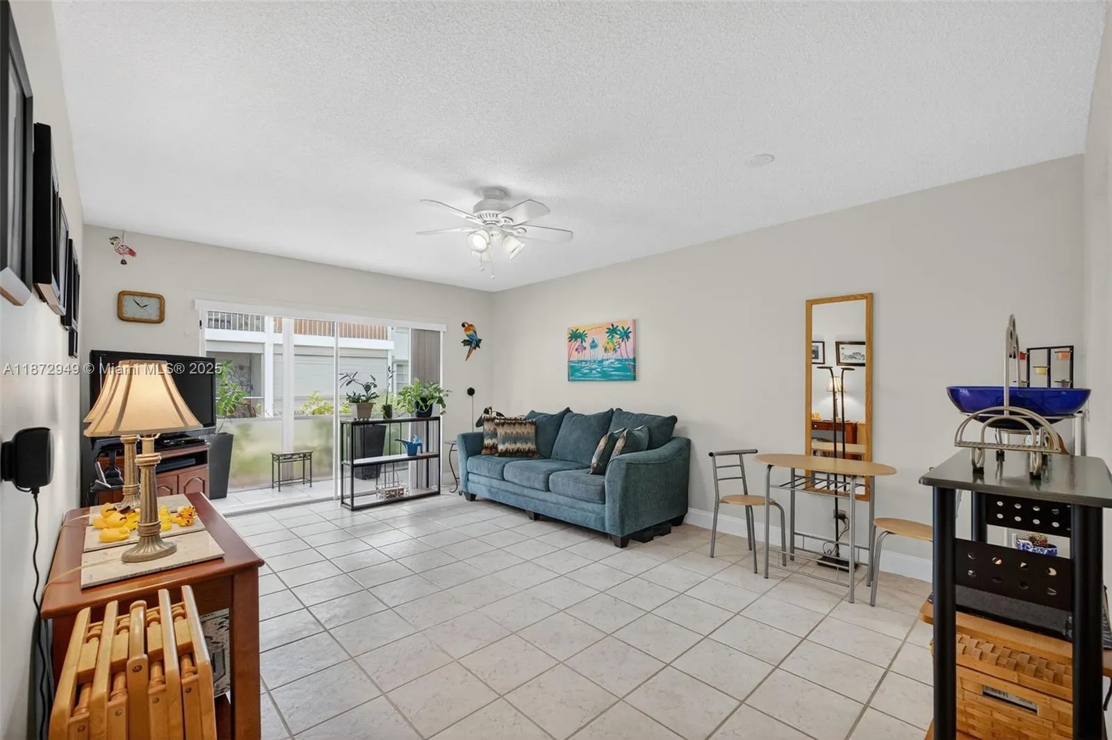 2261 NE 67th St, #1806