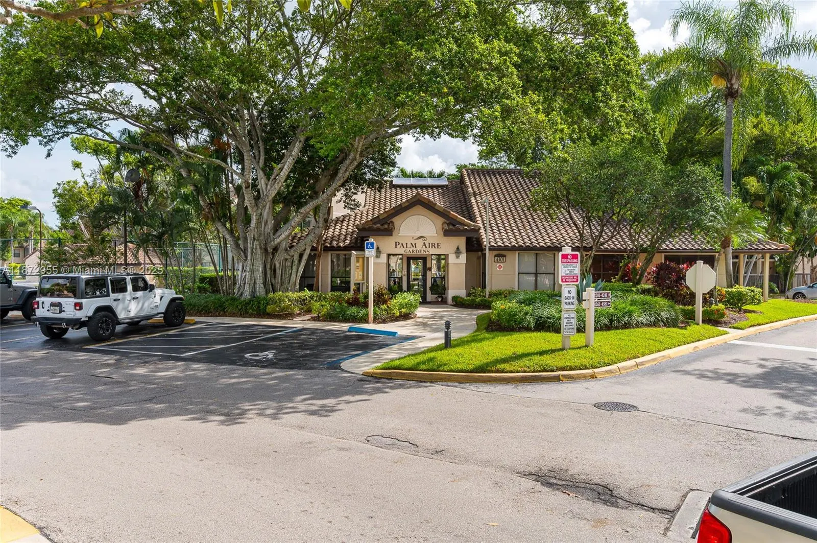 4201 W Mcnab Rd, #27