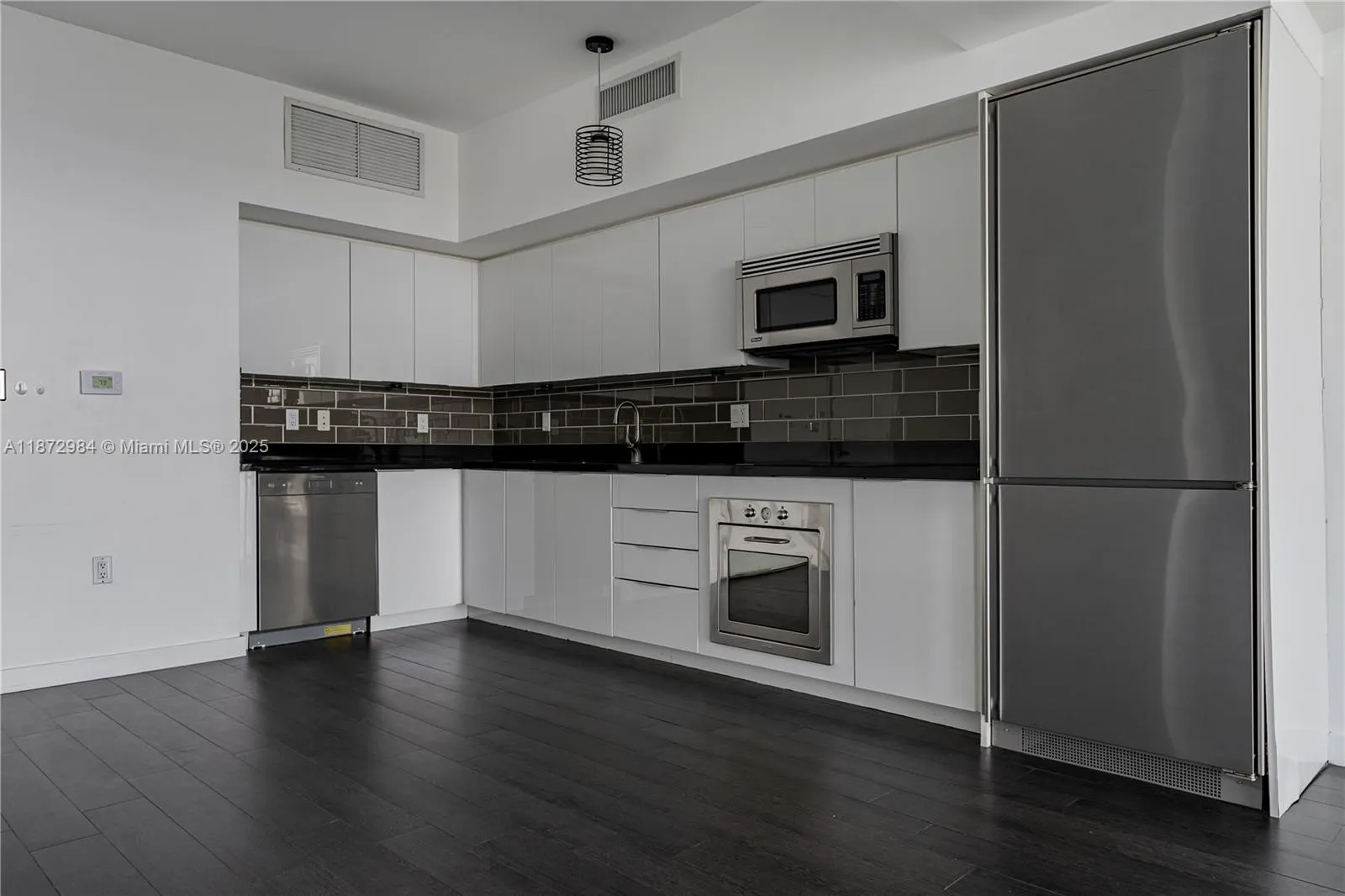 92 SW 3rd St, #4509